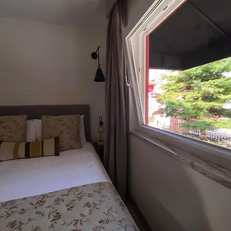 Storytellers Boutique Hotel 4*